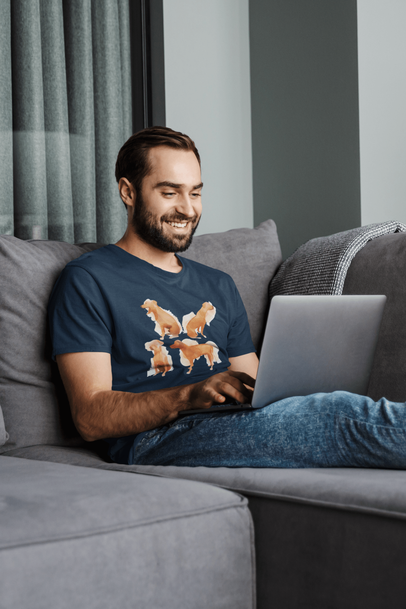 Men's Crewneck T-shirt with Rhodesian Ridgebacks in watercolour design - Hobbster