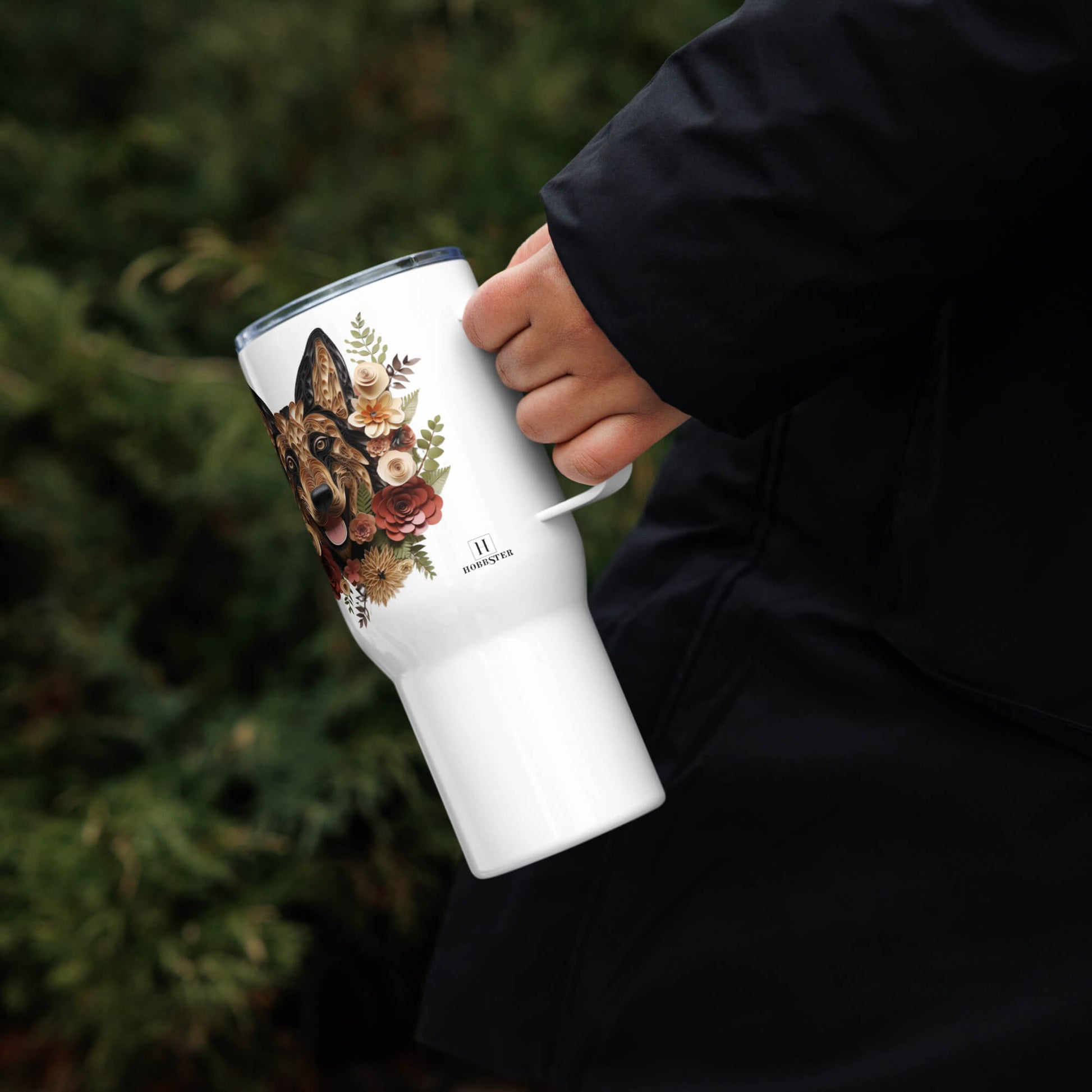 25oz Travel Mug with a Handle - German Shepherd Paper Quilling Design - Hobbster