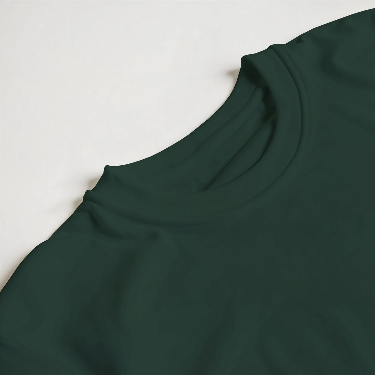 Born To Roam Men's Crewneck Sweatshirt - Hobbster