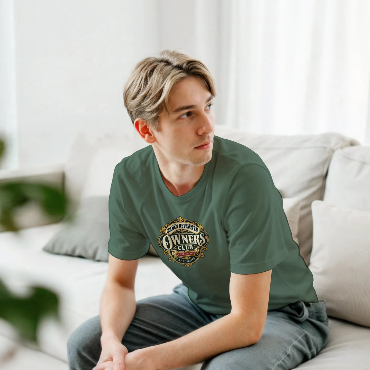 Golden Retriever Owners Club Men's T-shirt - Hobbster