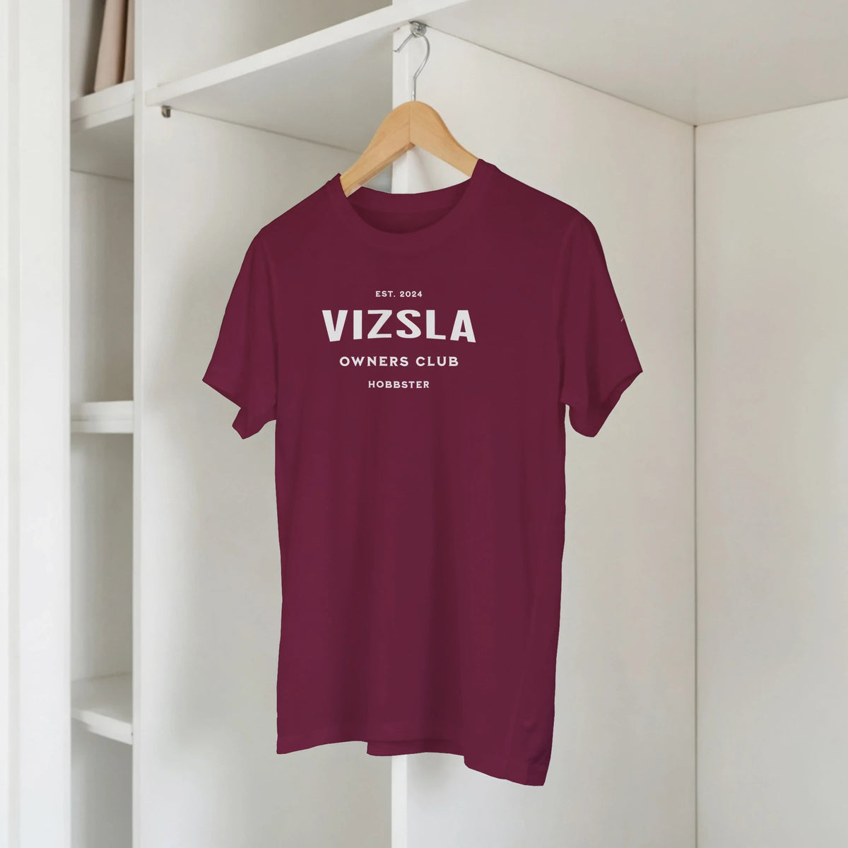 Hungarian Vizlsa Owners Club Crewneck Women's T-shirt - Hobbster