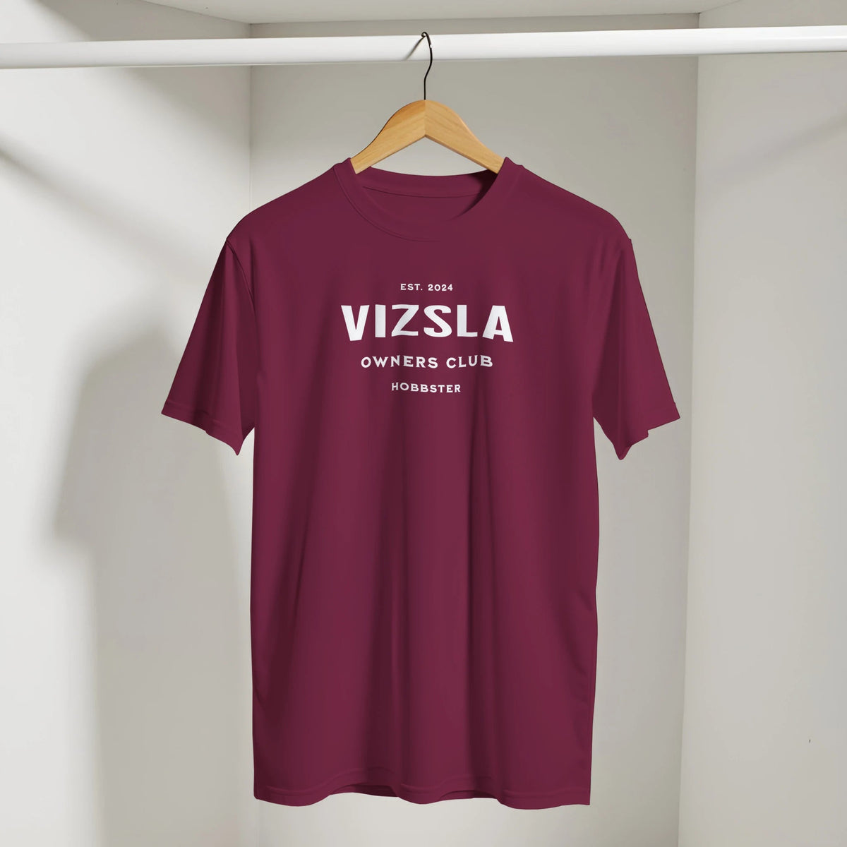 Hungarian Vizlsa Owners Club Crewneck Women's T-shirt - Hobbster