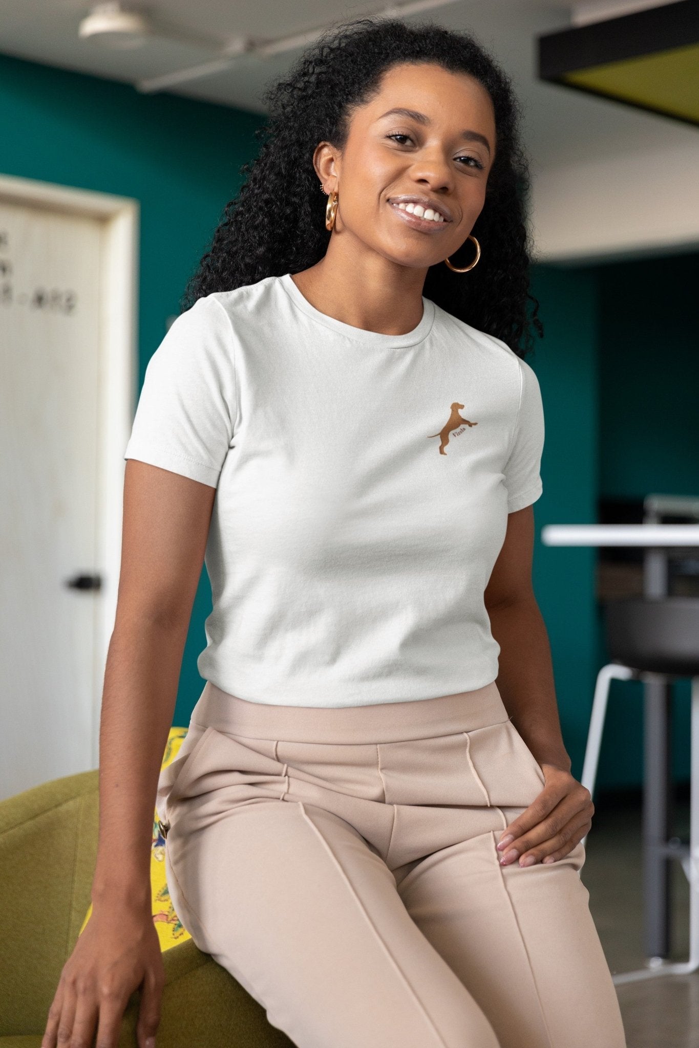 Premium Women's Crewneck T-shirt featuring a Vizsla logo - Hobbster