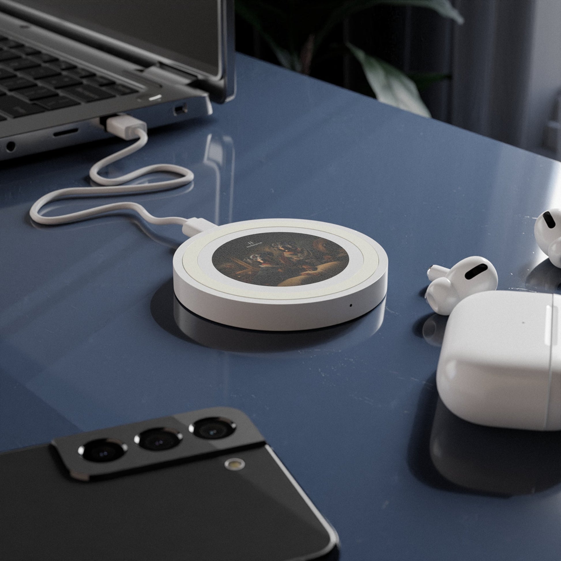 Quake Wireless 5W Charging Pad featuring Art Deco Doberman design [2.7"w x 0.33"h] - Hobbster