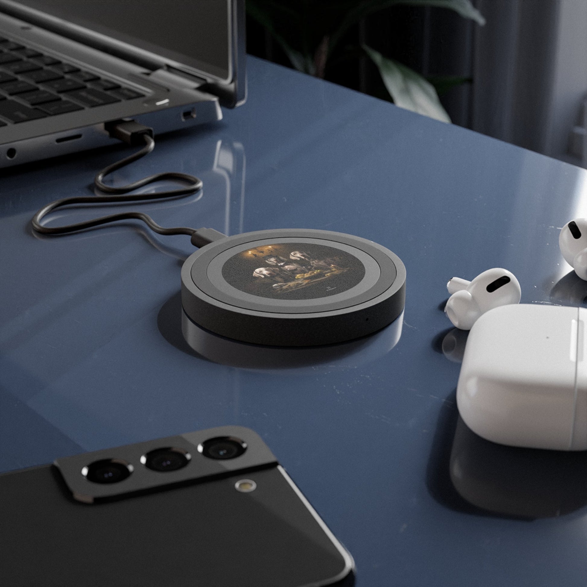 Quake Wireless 5W Charging Pad featuring Art Deco Doberman design [2.7"w x 0.33"h] - Hobbster