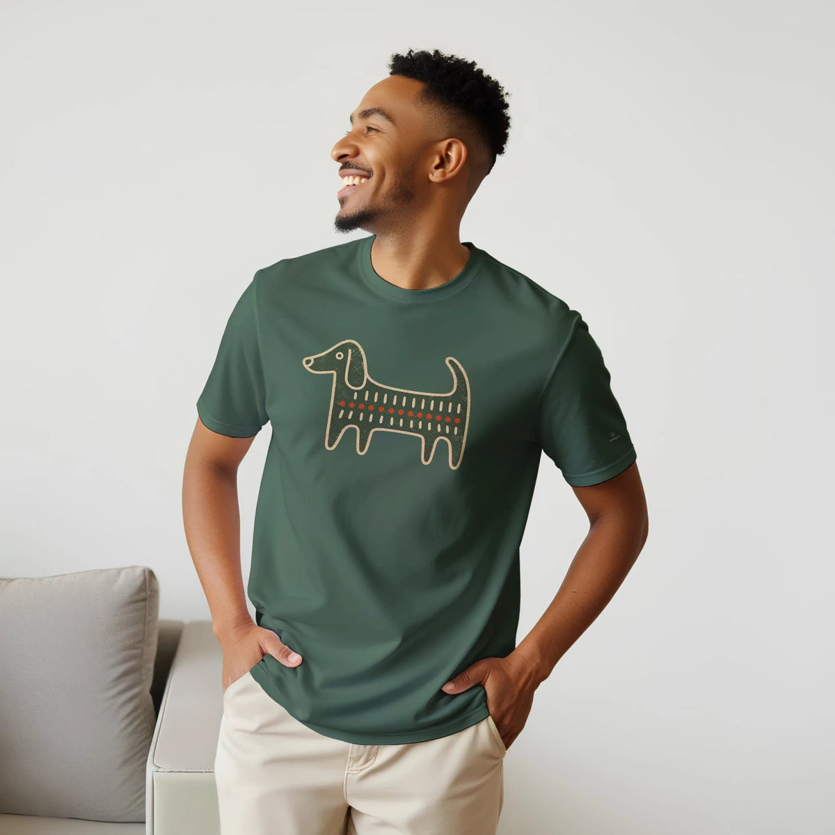 Retro Folk-Art Green Dog Men's Cotton T-shirt - Hobbster