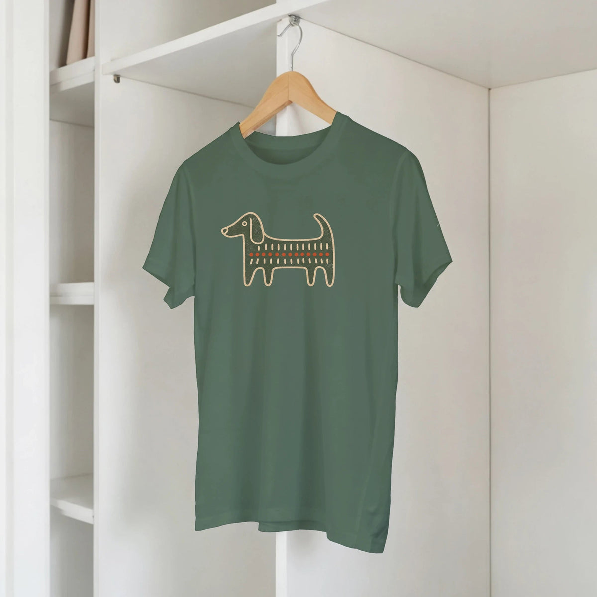 Retro Folk-Art Green Dog Women's T-shirt - Hobbster