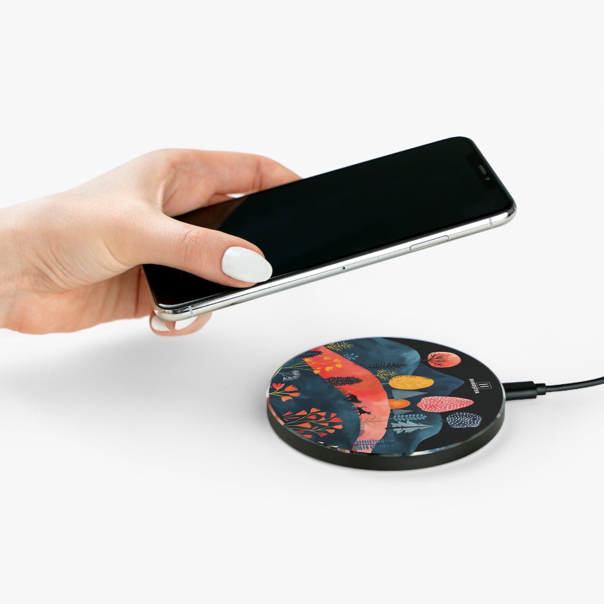 Spoke Wireless 10W Charger featuring a Cottage Core Style Free Running Dogs Design - Hobbster