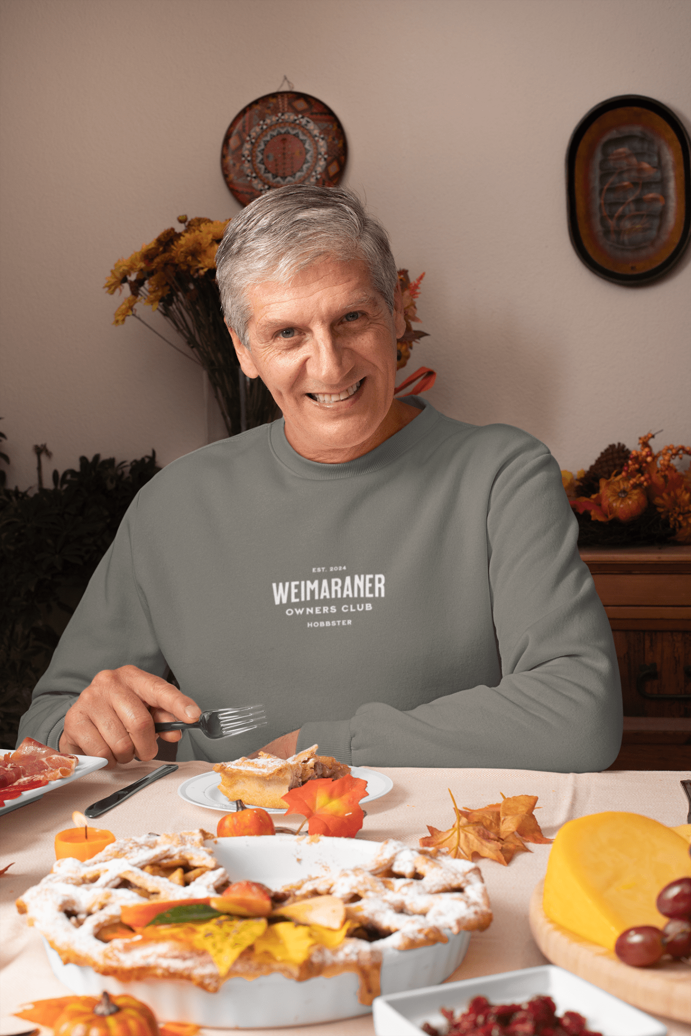 Weimaraner Owners Club Men's Classic Crewneck Sweatshirt - Hobbster