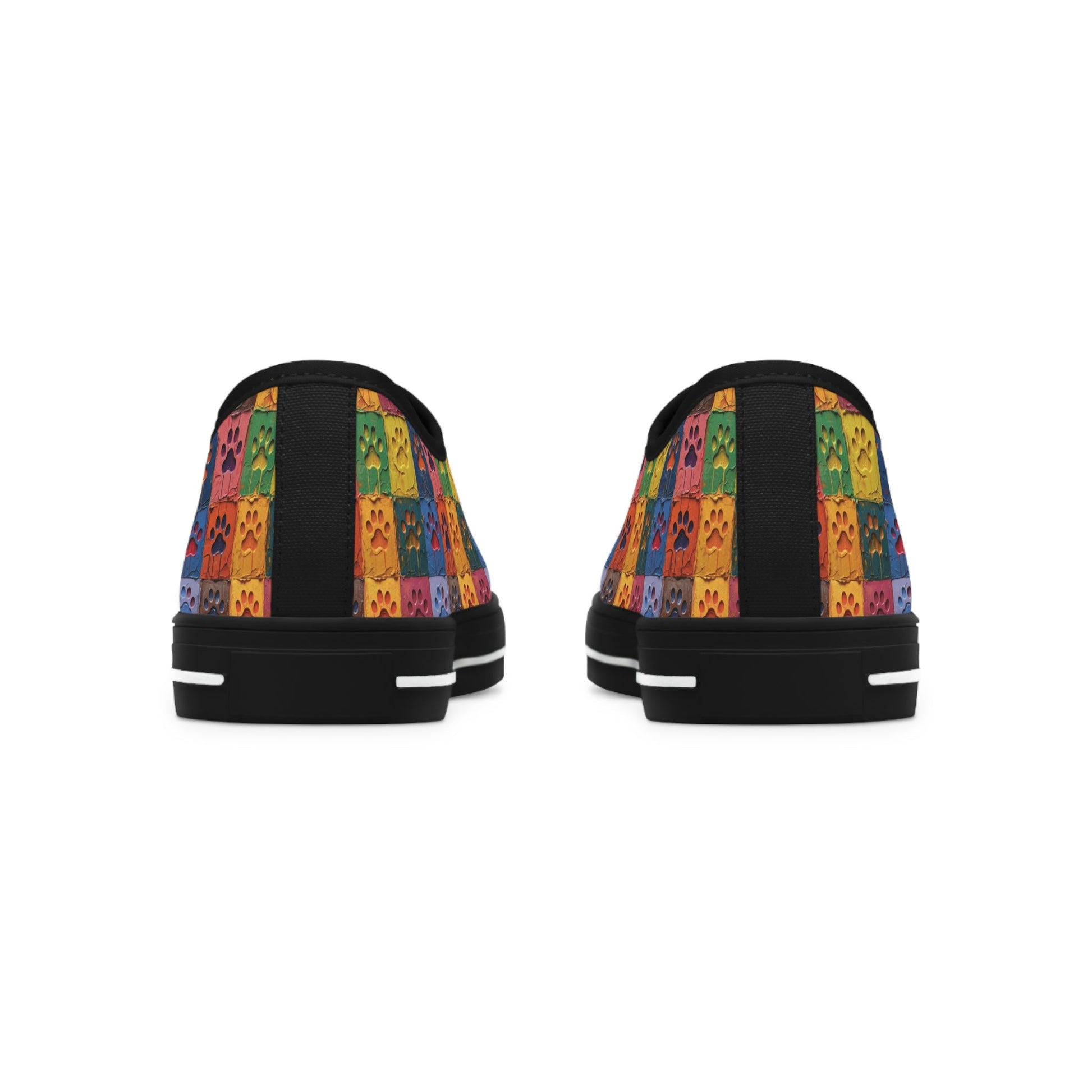 Women's Low-Top Trainers Featuring Large Painted Paw Prints - Hobbster