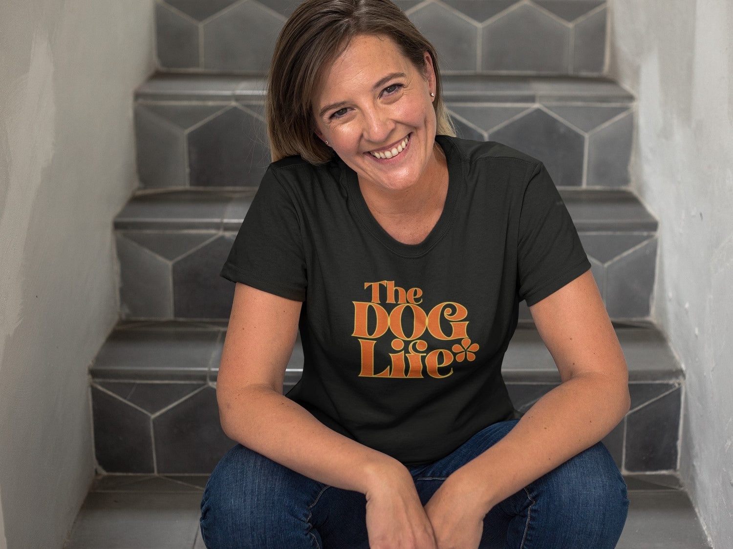Women's Relaxed T-Shirt | The Dog Life - Hobbster